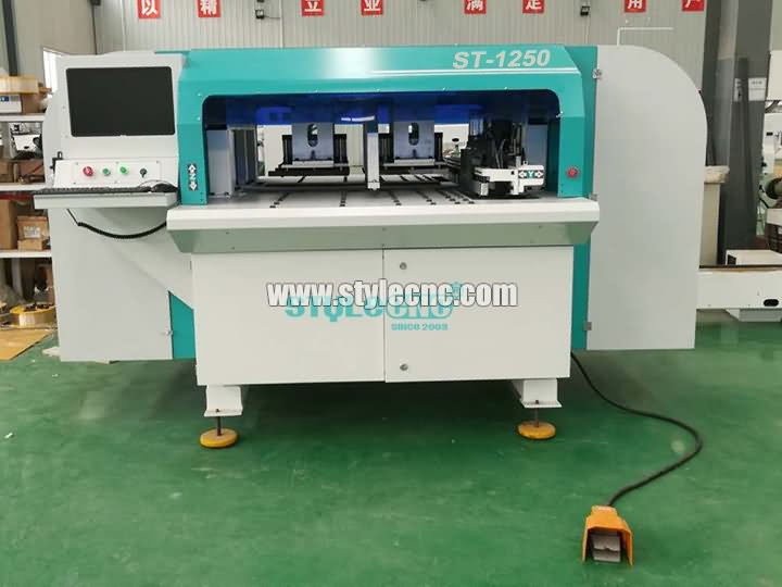 全自動(dòng)數(shù)控鉆槽機(jī) ST-1250 全自動(dòng)數(shù)控鉆槽機(jī) ST-1250