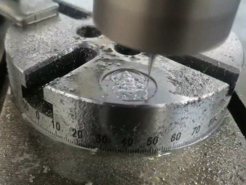 精密數(shù)控銑床 3D 浮雕不銹鋼 精密數(shù)控銑床 3D 浮雕不銹鋼