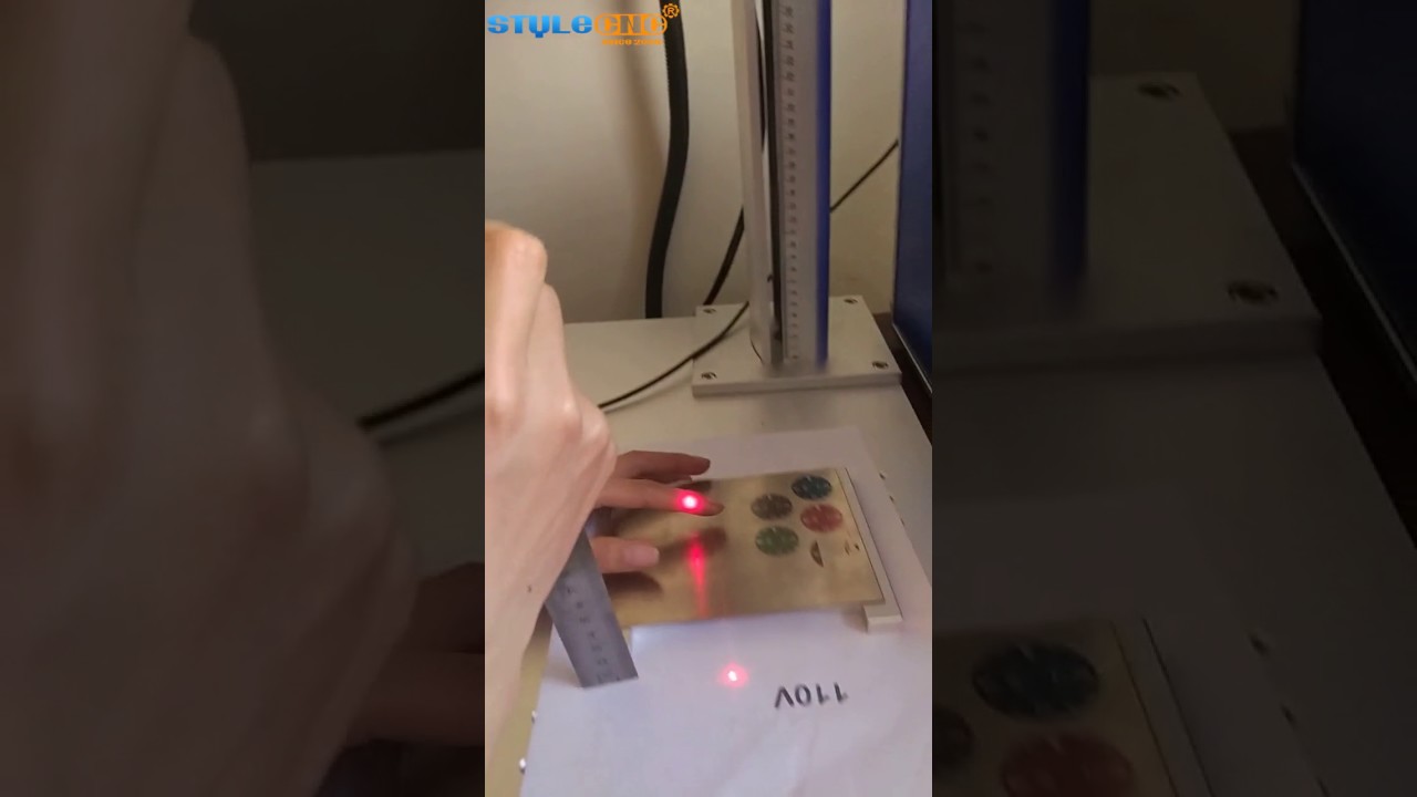30W 帶自動對焦系統(tǒng)的 MOPA 激光打標(biāo)機(jī) 30W 帶自動對焦系統(tǒng)的 MOPA 激光打標(biāo)機(jī)