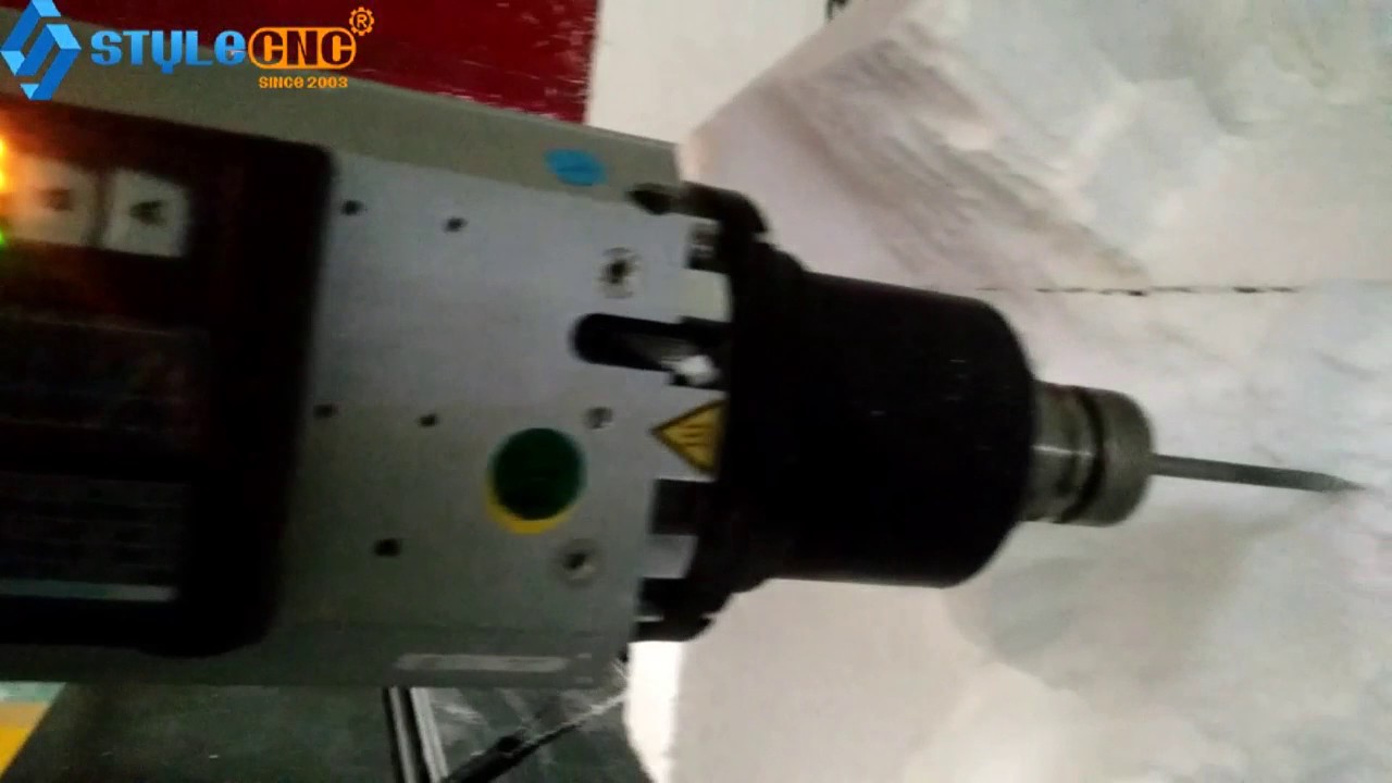 用于泡沫雕刻的四軸數(shù)控雕刻機 用于泡沫雕刻的四軸數(shù)控雕刻機
